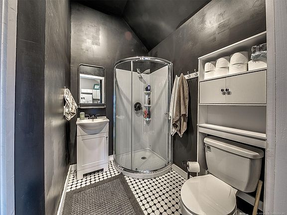 5th image of 29 Park St #G