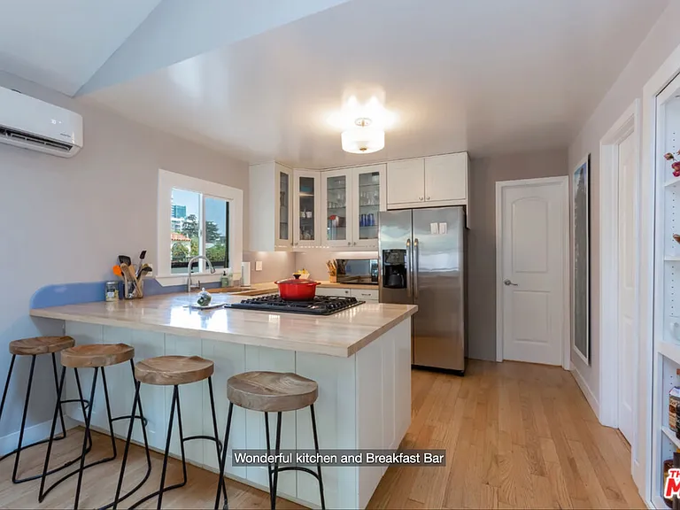 1156 Wilcox Pl — Photo 6