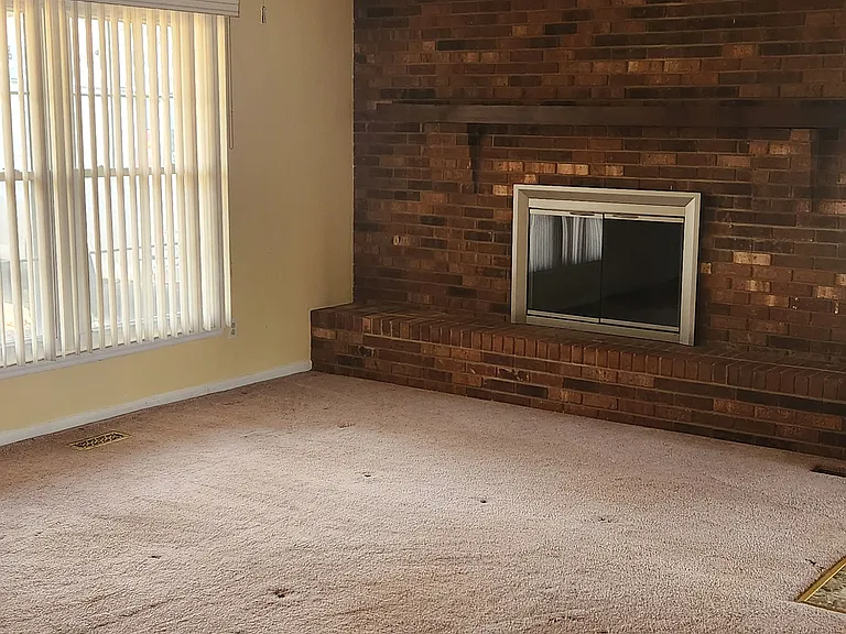 4321 Bedfordshire Dr — Photo 25