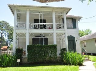 1722 S Jefferson Davis Pkwy, New Orleans, LA 70125