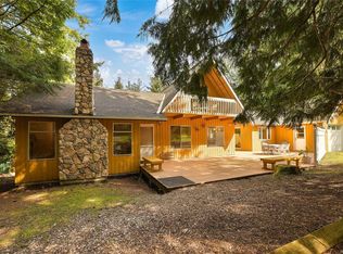 552 Club Cres, Southern Gulf Islands, BC V0N2J1