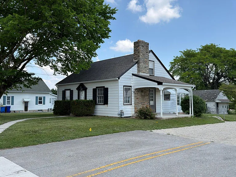 1898 Baltimore Pike — Photo 2