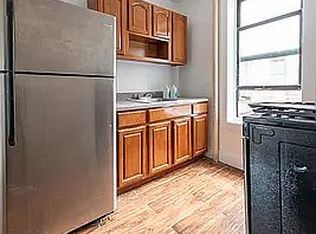 390 E 21st St #5B, Brooklyn, NY 11226