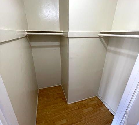 3rd image of 1007 E Ocean Blvd APT 25