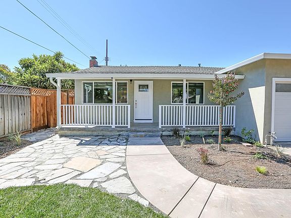 5th image of 662 Starr Ct
