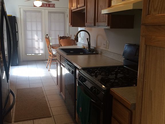 5th image of 2749 High St