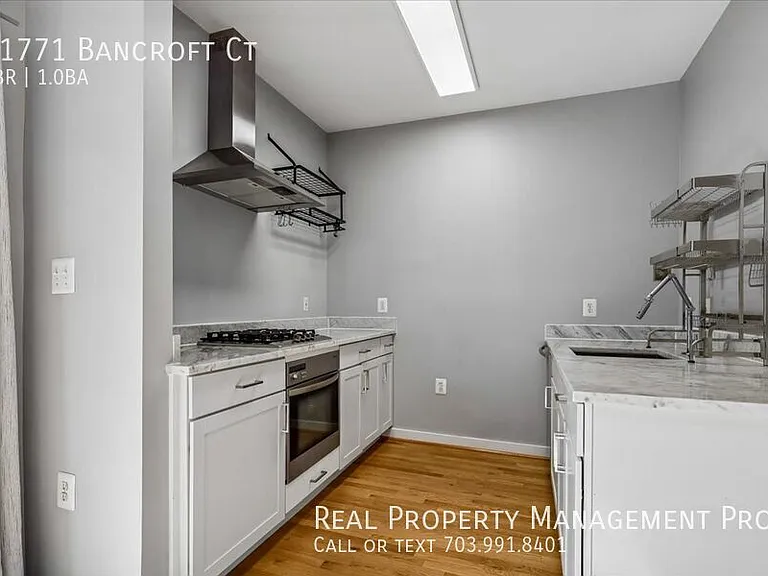 21771 Bancroft Ct — Photo 7