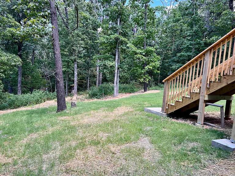 8 Midhurst Ln — Photo 22