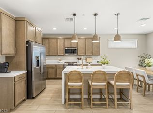 10449 Smokey Mariposa Ave, Las Vegas, NV 89166