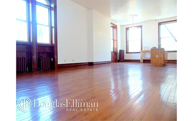 Rented by Douglas Elliman | media 25