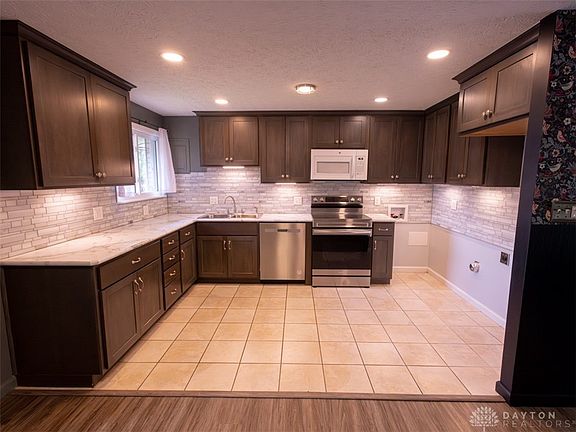 5th image of 5474 Naughton Dr