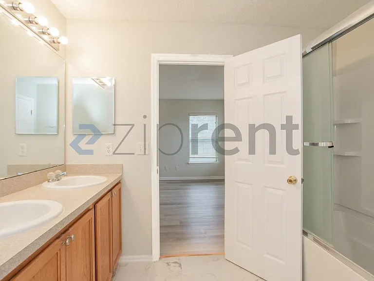 76195 Deerwood Dr — Photo 26