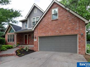 4850 S 71st St, Lincoln, NE 68516