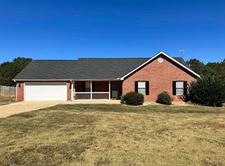 106 Meadow View Dr, Jackson, GA 30233