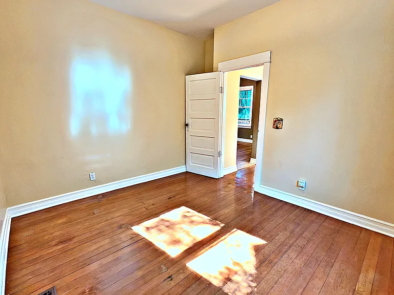 1827 N Skidmore St — Photo 20