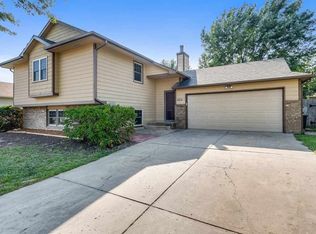 2231 N Woodlawn Blvd, Derby, KS 67037