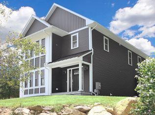 677 Durham Rd, Madison, CT 06443