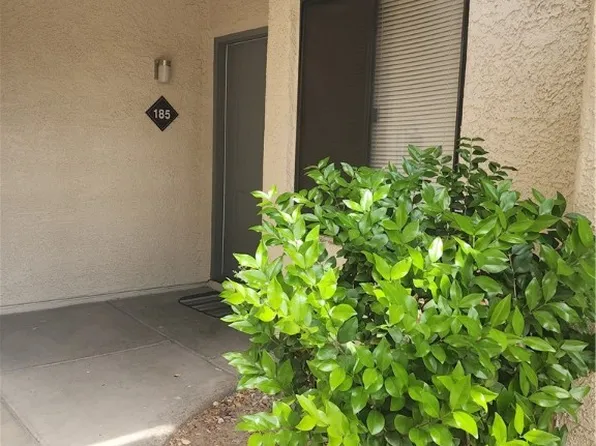 8455 W Sahara Ave APT 185, Las Vegas, NV 89117