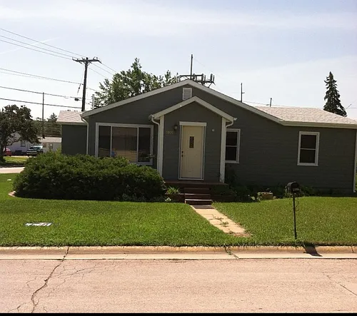 3805 Sunset Dr Photo 1