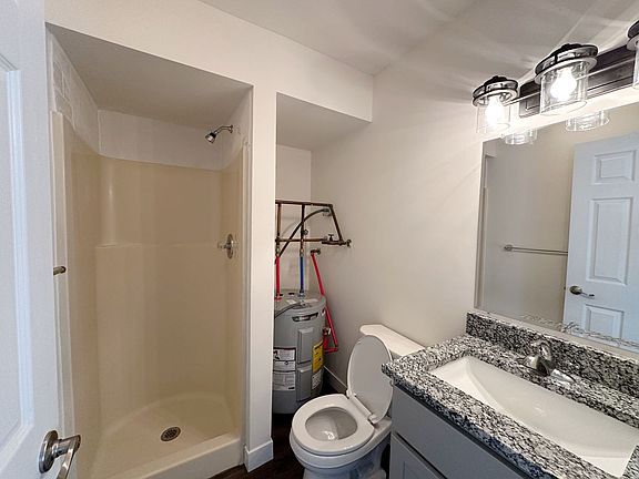 4th image of 350 S Chauncey Ave #4