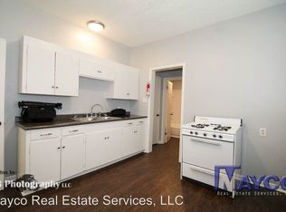 843 College St APT B, Shreveport, LA 71104