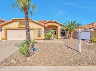 2302 E Desert Trumpet Rd, Phoenix, AZ 85048