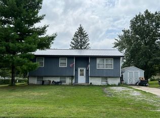 425 W 10th St, Lamoni, IA 50140