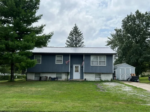 425 W 10th St, Lamoni, IA 50140