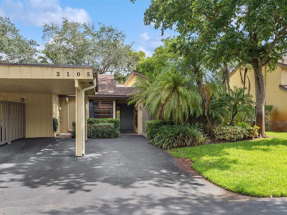 1st image of 2105 Woodlands Way