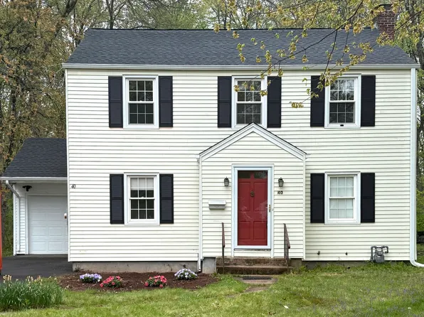 40 Mohegan Drive, West Hartford, CT 06117