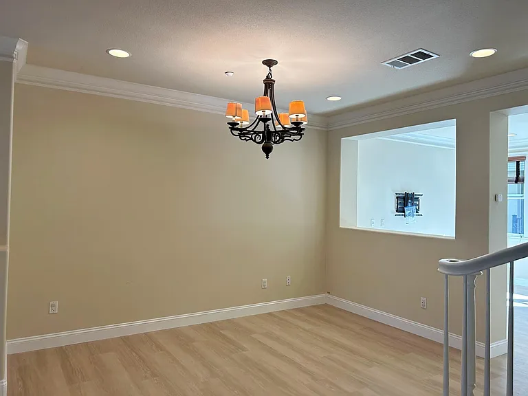 1266 Avenida Benito — Photo 6
