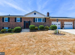 1905 Trafalgar Dr, Fort Washington, MD 20744