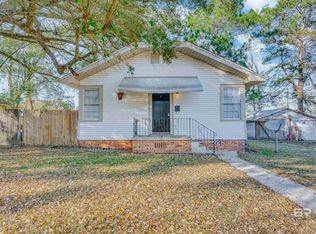 3 Canal St, Chickasaw, AL 36611
