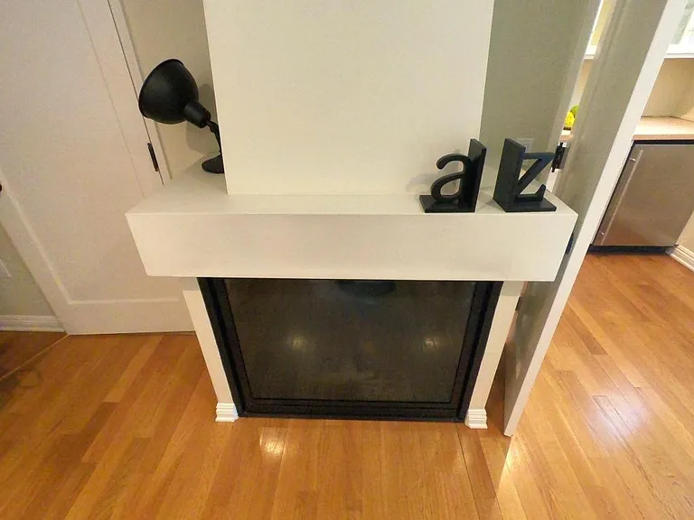 2285 N Beachwood Dr #12 — Photo 40