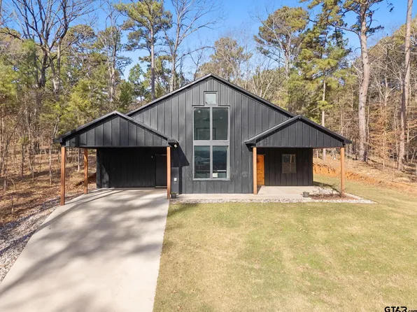 18654 Quiet Anchor Ln, Flint, TX 75762