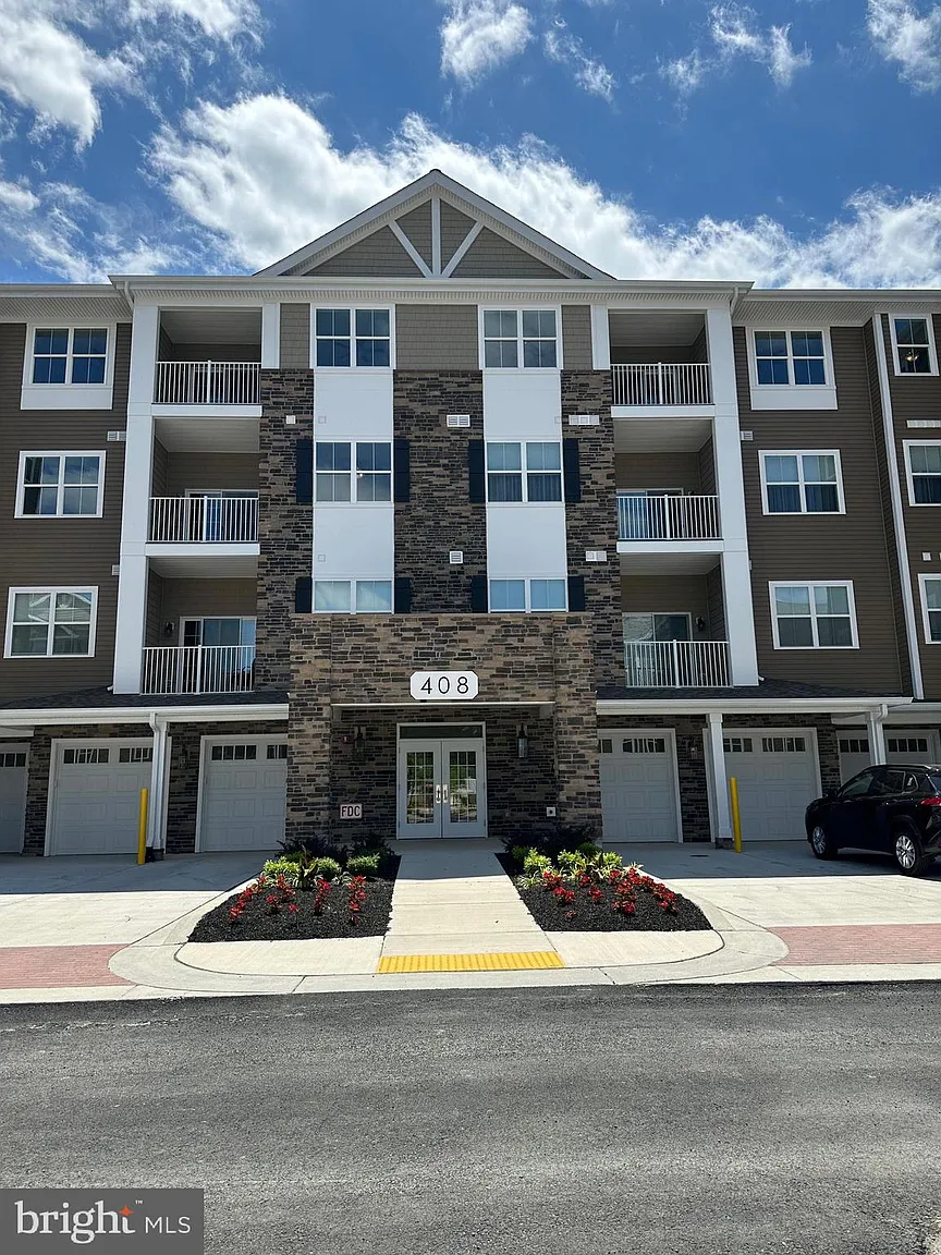 408 Bold Ruler Ct #304 photo 1
