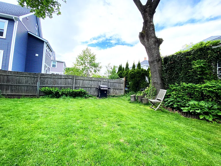 28 Creeley Rd — Photo 2