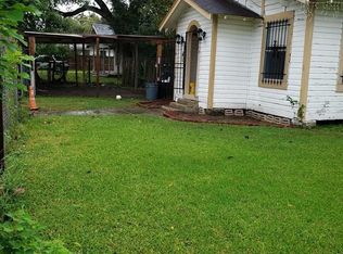413 W Humble St, Baytown, TX 77520