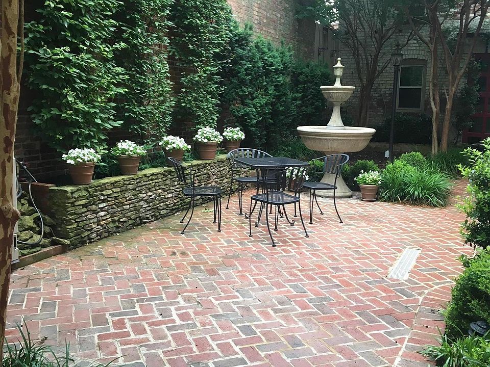 Indoor patio
