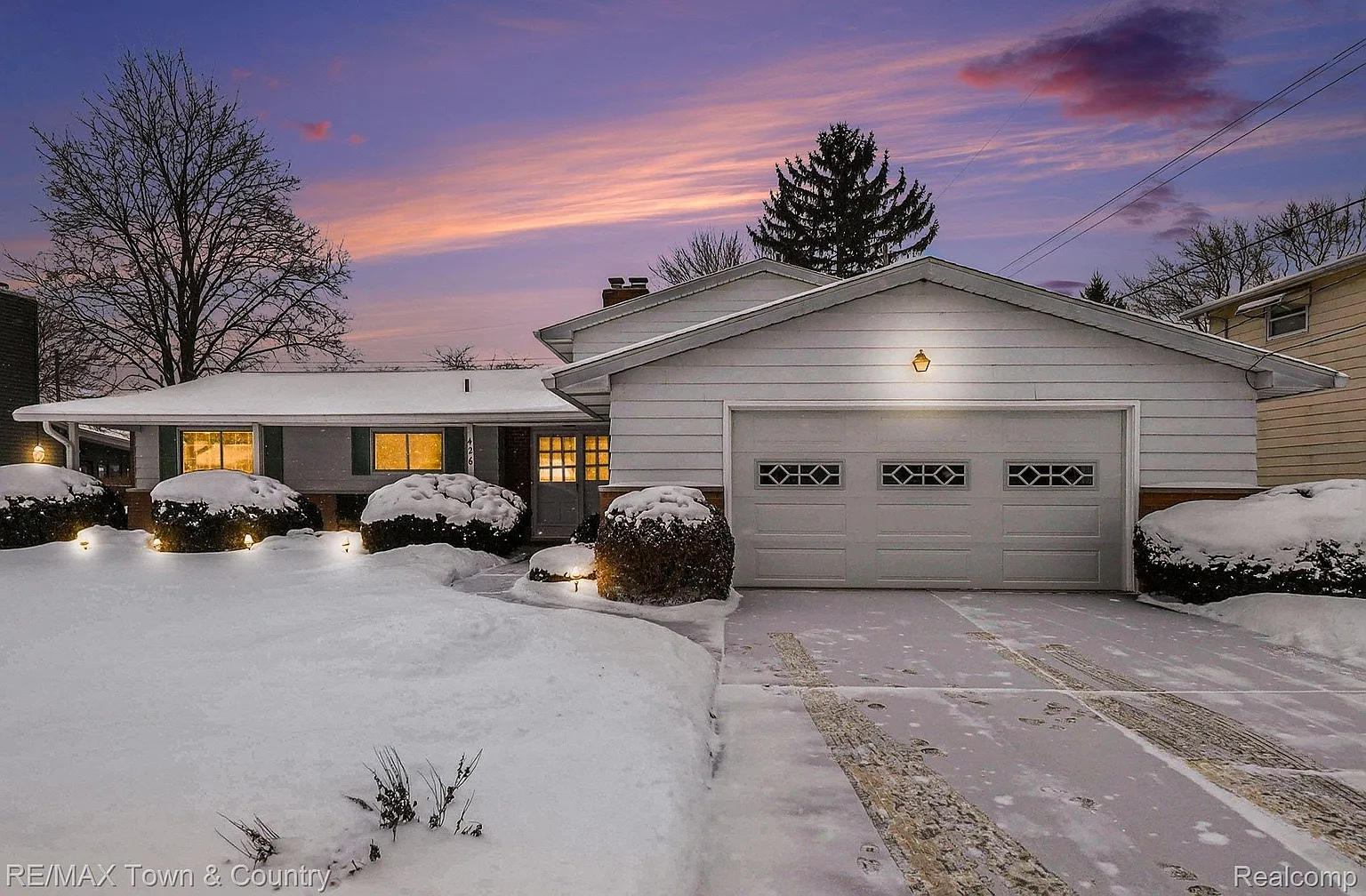 426 Bellewood Dr photo 1