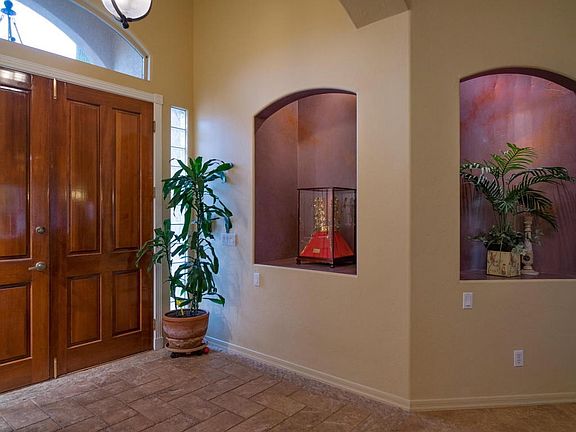 2nd image of 3647 N Sabino Creek Pl