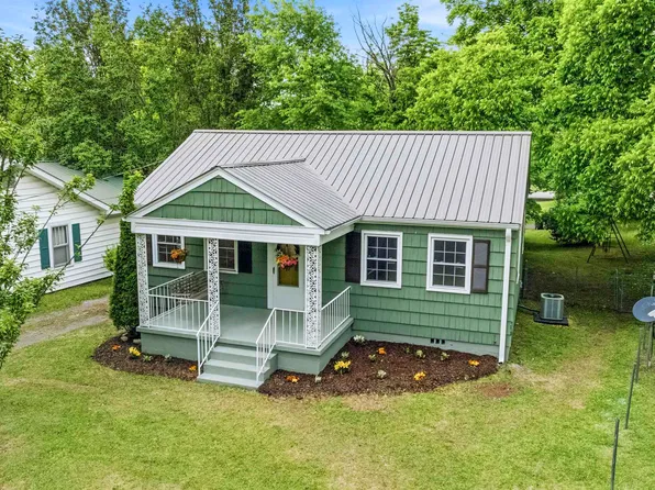605 4th St NE, Fort Payne, AL 35967
