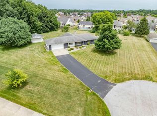 8811 Nicole Dr, Fort Wayne, IN