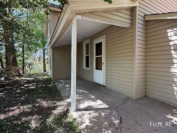 2nd image of 1718 2nd Ave