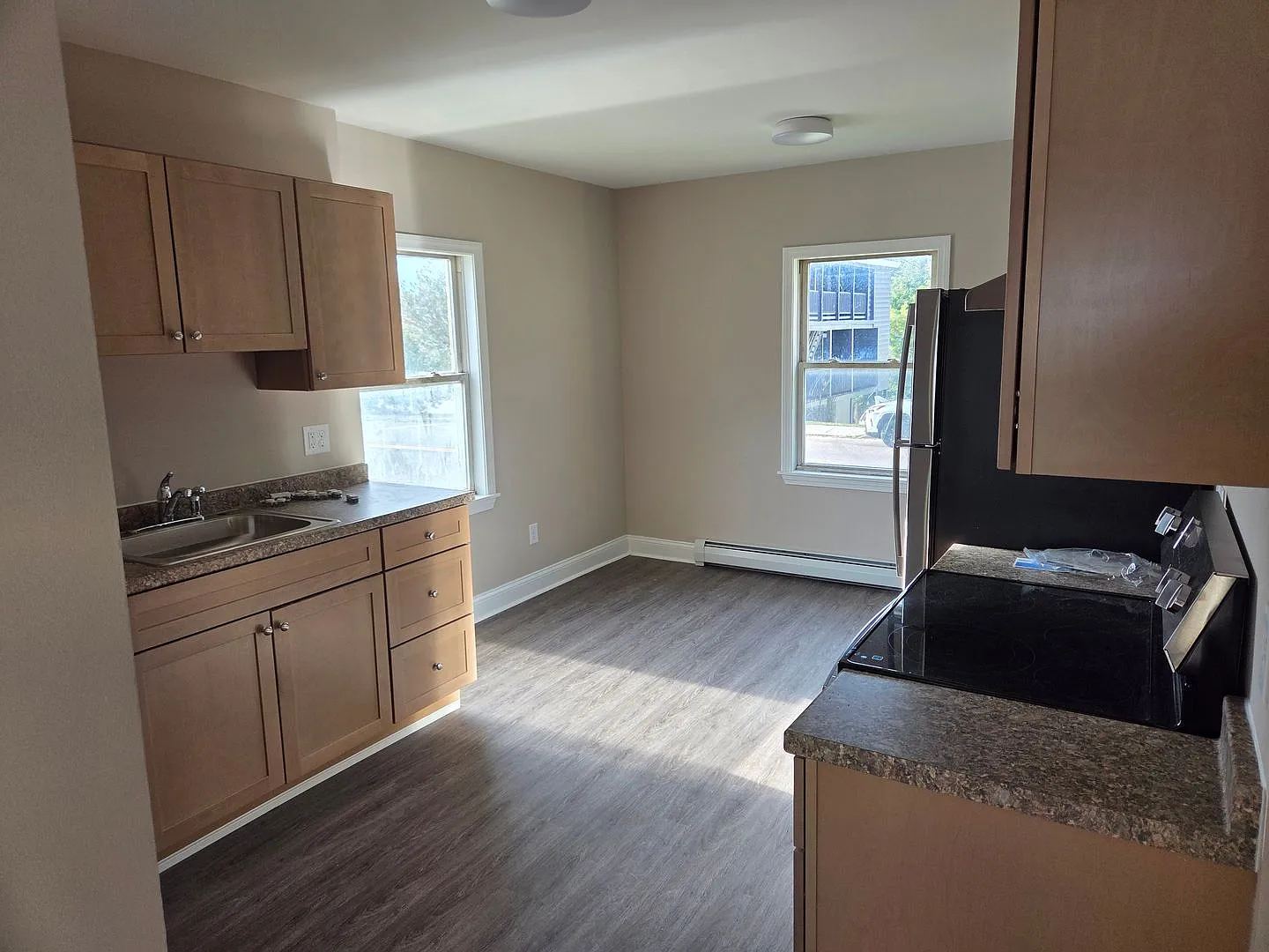 49 East Spring St — Photo 4