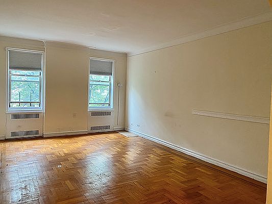 4th image of 41-20 46th St #4D
