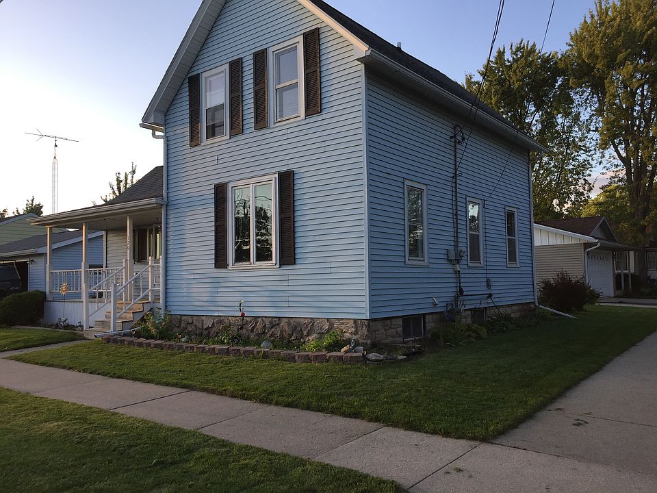 1st image of 120 McKinley St