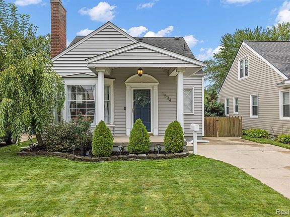 1534 E Lincoln Ave, Royal Oak, MI 48067 | Zillow