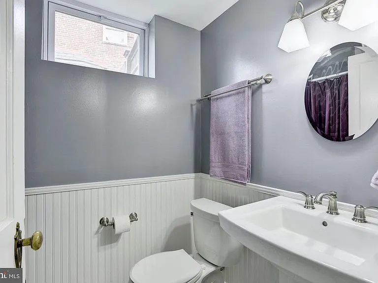 214 Blenheim Rd #214 — Photo 7
