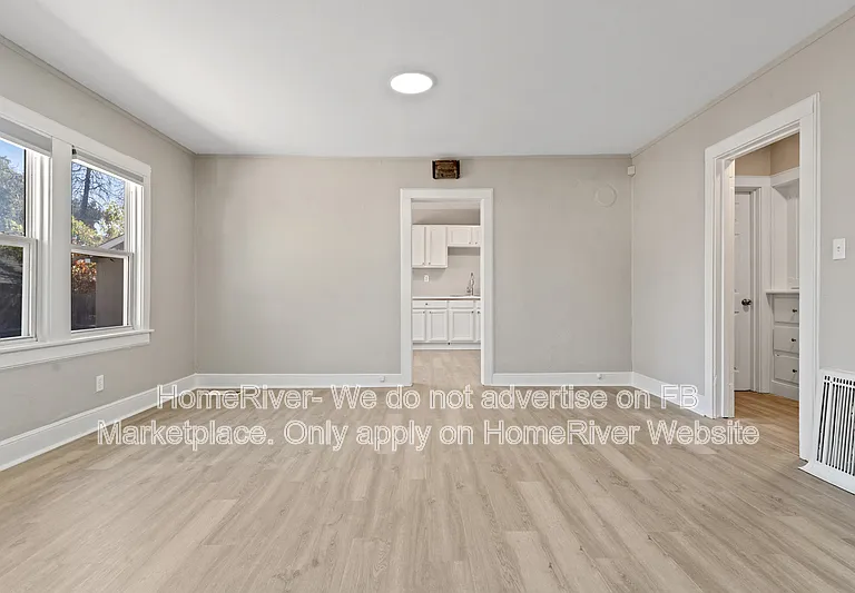 2378 Cambridge St — Photo 11